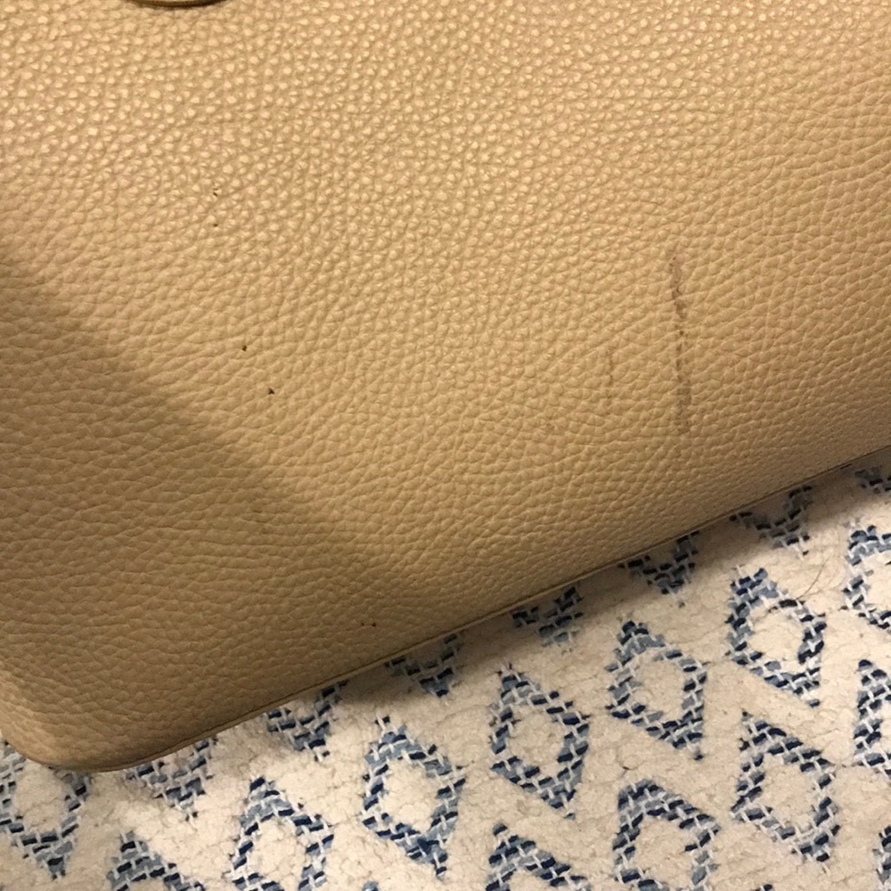 Angela Roi Cher Tote ๐ค - Picture 9 of 15